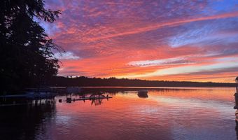 301 PRIDE FARM Rd, Falmouth, ME 04105