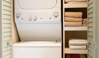 800 S Kihei Rd 302, Kihei, HI 96753