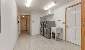 236 Hinz Dr, Angel Fire, NM 87710