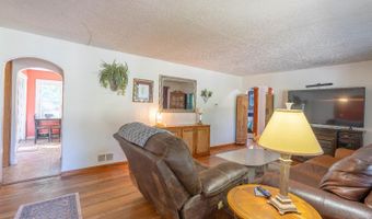207 Donna Dr, Aurora, IN 47001