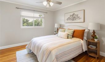 407 Palermo Dr, Ballwin, MO 63021