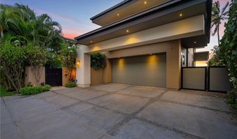 766 Mokulua Dr, Kailua, HI 96734