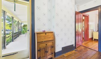 2934 College St, Austinburg, OH 44010