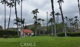30658 Lakefront Dr, Agoura Hills, CA 91301