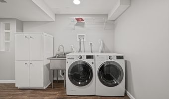 8 AMYS WAY Ct, Baltimore, MD 21234