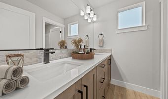 20871 SE Delta Dr, Bend, OR 97702