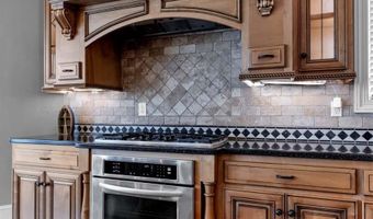 99 BLUFF POINTE Dr, Arley, AL 35541