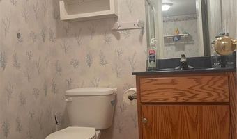 1213 Oak St, Atchison, KS 66002