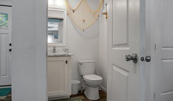 274 Rae Ln, Bonneau, SC 29431