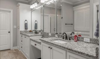 408 Halifax Cir, Benton, LA 71006