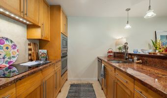 350 Kaelepulu Dr 401, Kailua, HI 96734