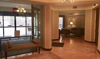 1077 30TH St NW 414, Washington, DC 20007