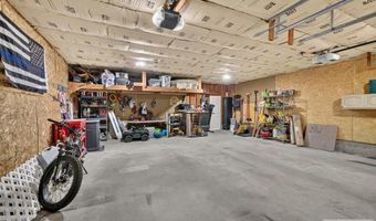 359 S Shilling Ave, Blackfoot, ID 83201