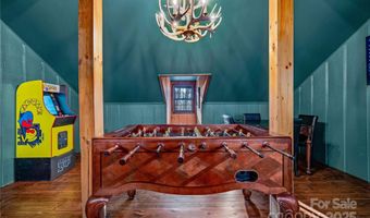 16 Decker Dr, Asheville, NC 28803