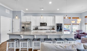 33 Woodchuck Dr, Barnegat, NJ 08005