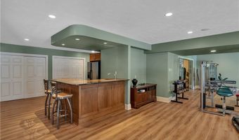 109 Lakeland Dr, Adams Twp., PA 16046