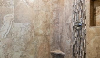 1141 E BANTA Ct, Appleton, WI 54915