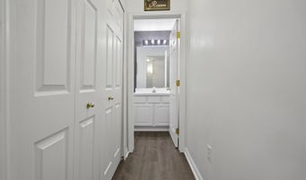 5841 Lafayette Ln, Ann Arbor, MI 48103