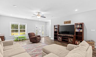 792 Roberts Rd, Aynor, SC 29511