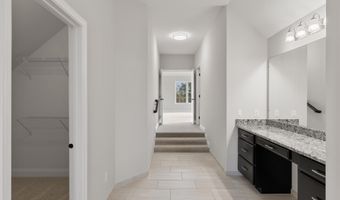 1840 Tapadera Dr, Ann Arbor, MI 48103
