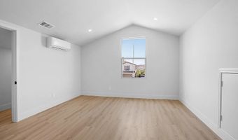 1120 Parkview Dr, Oceanside, CA 92057