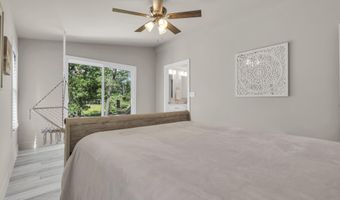 3 Casey Ct, Barnegat, NJ 08005
