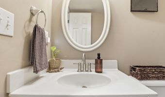 742 Austrian Way, Avon, IN 46123