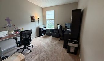 987 Hawkin Ln, Aurora, OH 44202