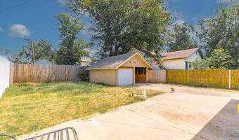 914 S A St, Arkansas City, KS 67005