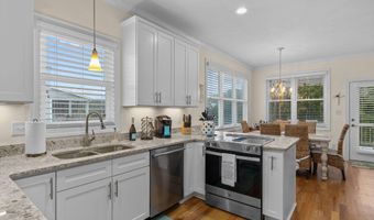 112 Lee Dr A, Atlantic Beach, NC 28512
