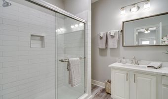183 Mcdonnell Ave 305, Biloxi, MS 39531