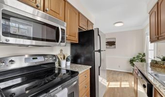 4617 28TH Rd S B, Arlington, VA 22206