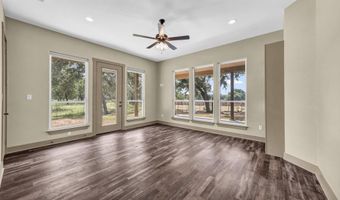990 Doss Rd, Millsap, TX 76066