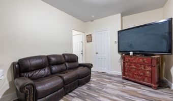 350 Bunnell St, Bridgeport, CT 06607