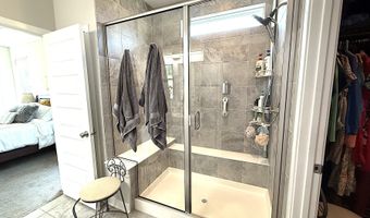 10277 Pigato Dr, Zionsville, IN 46077