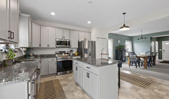 5316 Karst Cir, Ashville, OH 43103