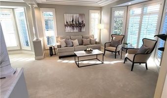 6102 Creek Ridge Ct, Minnetonka, MN 55345