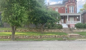 605 Atchison St, Atchison, KS 66002