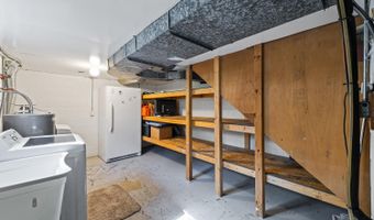 212 Ogden Rd, Altavista, VA 24517