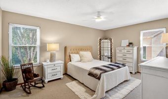 1319 Tahoe Valley Ct, Ballwin, MO 63021