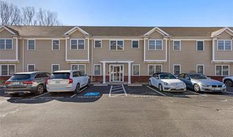 60 Bay Spring Ave A9, Barrington, RI 02806