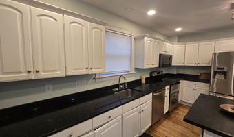 153 Cony St, Augusta, ME 04330