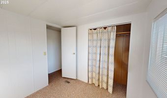 15765 S HIGHWAY 101 4, Brookings, OR 97415