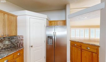 15889 SUNSET STRIP 48, Brookings, OR 97415