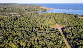 17975 Bear Lk, Hancock, MI 49930