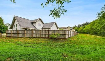 2700 Meadow Creek Way, Arcata, CA 95521