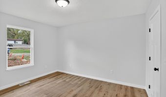 100 Northview Ter, Ash Grove, MO 65604