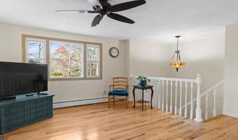 148 North Rd, Hopkinton, RI 02833