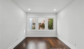 2111 S Bronson Ave, Los Angeles, CA 90018