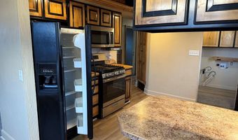 2932 S Arthur St, American Falls, ID 83211
